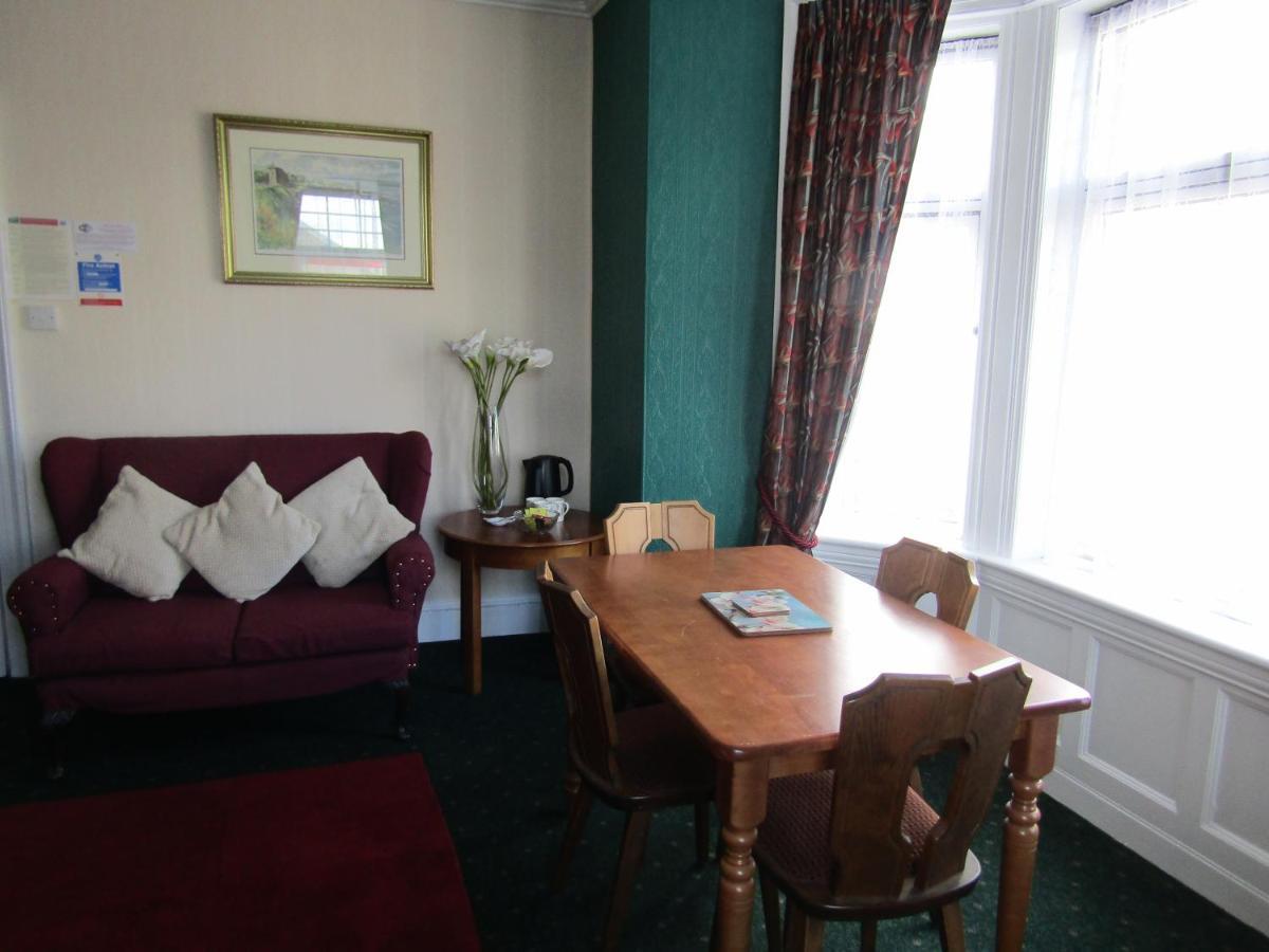 Bed & Breakfast Athollbank *